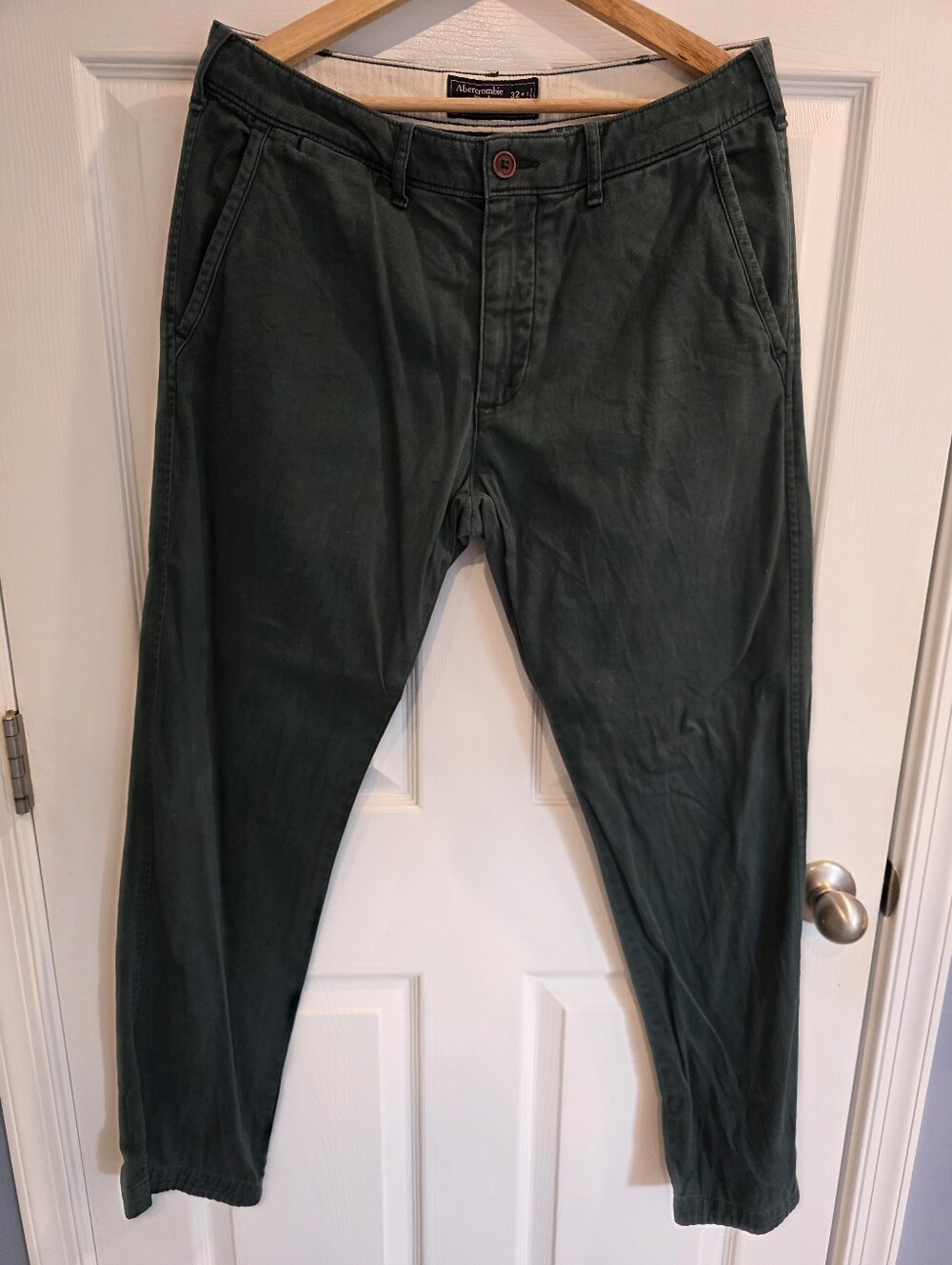 Abercrombie & Fitch Men's Dark Green Chinos